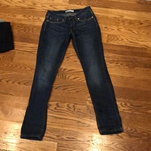 Women’s Levi Jeans